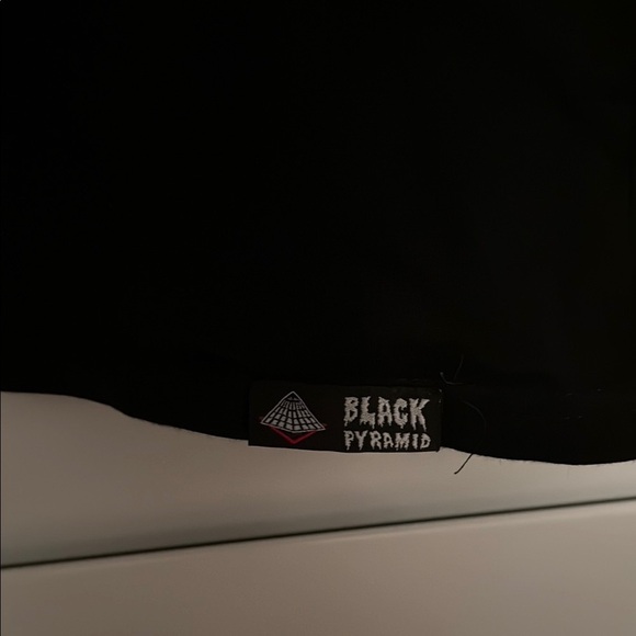 Black Pyramid Astronaut Graphic Tee - Black and White - Picture 2 of 3